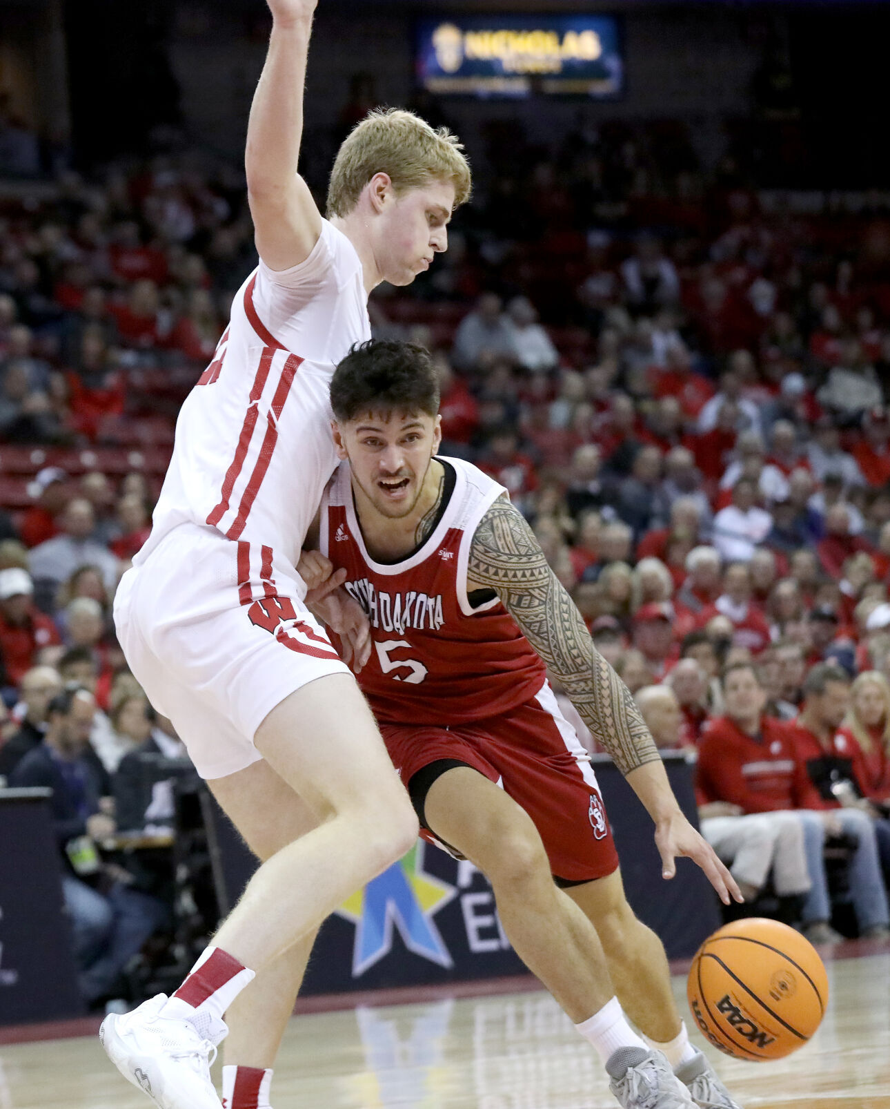 UW South Dakota 06.jpg